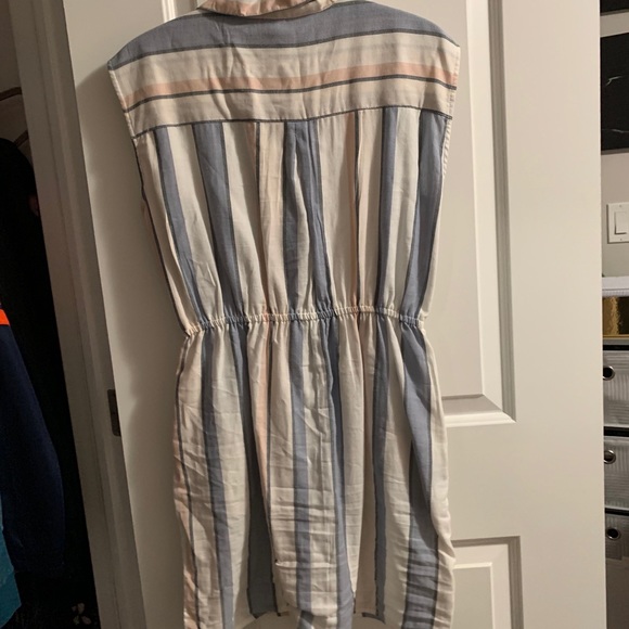 Target Button-Up Dress Size Medium - Picture 3 of 3
